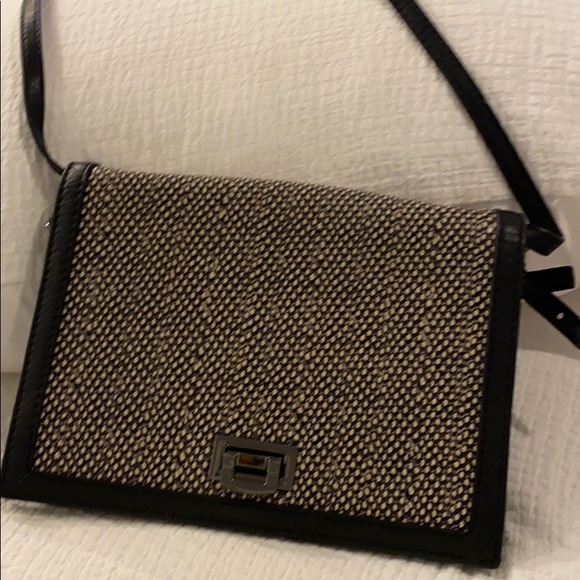 Purse - Picture 2 of 6